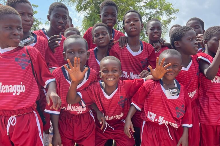 Da Como ad Accra: Calcio come linguaggio condiviso